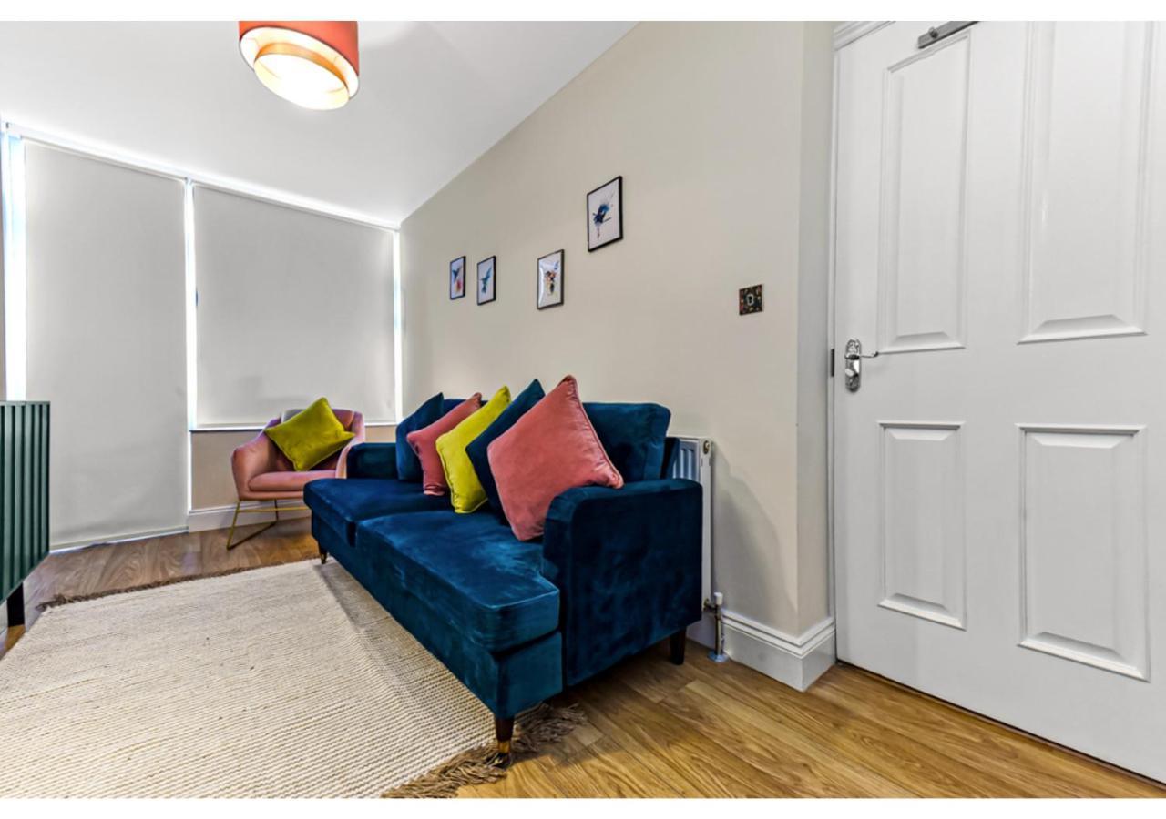 Stunning Family - Sleeps 11 Appartamento Londra